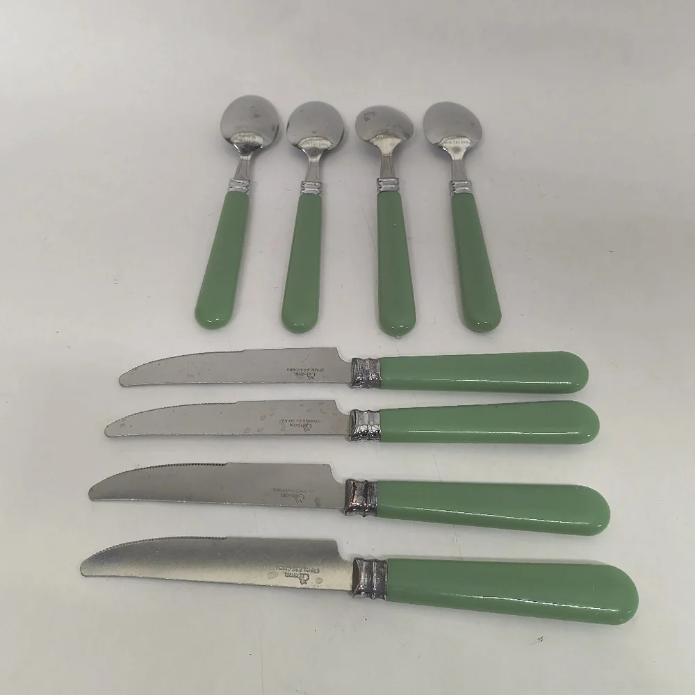 GIBSON Knives & Spoons Pastel Green Plastic Handle Stainless Steel Head Set Of 8